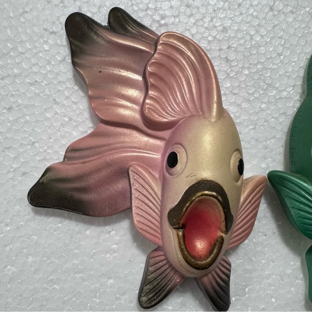 MCM Vintage 1964 Miller Studio Chalkware Fish Hanging Wall Plaques Plaster Set
